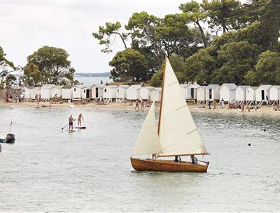 Visit Noirmoutier island close to campsite La Pomme de Pin at St Hilaire de Riez
