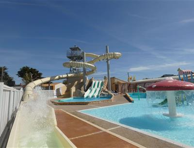 New slide at the campsite La Pomme de Pin