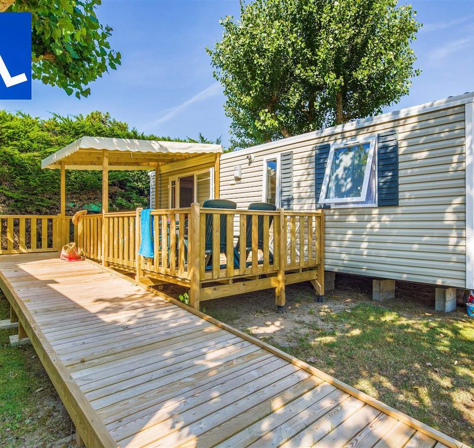 Whonmobil fûr eine behinderte Person - Camping pomme de pin