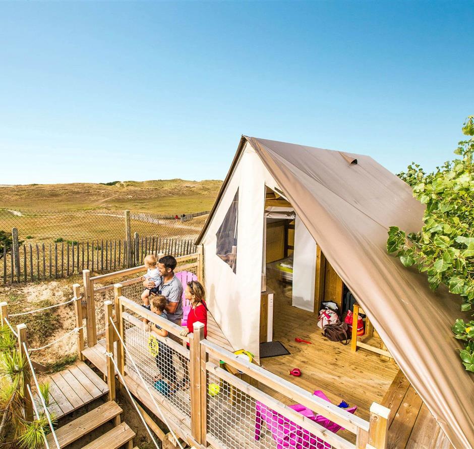 Tente Lodge 4 people campsite La Pomme de pin Saint Hilaire de Riez in Vendée - Camping pomme de pin