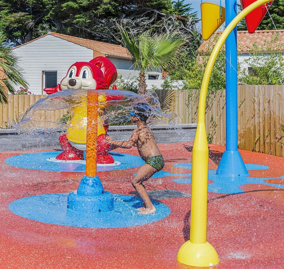 aquasplash, wasserspiele für kinder in st hilaire de riez - Camping pomme de pin