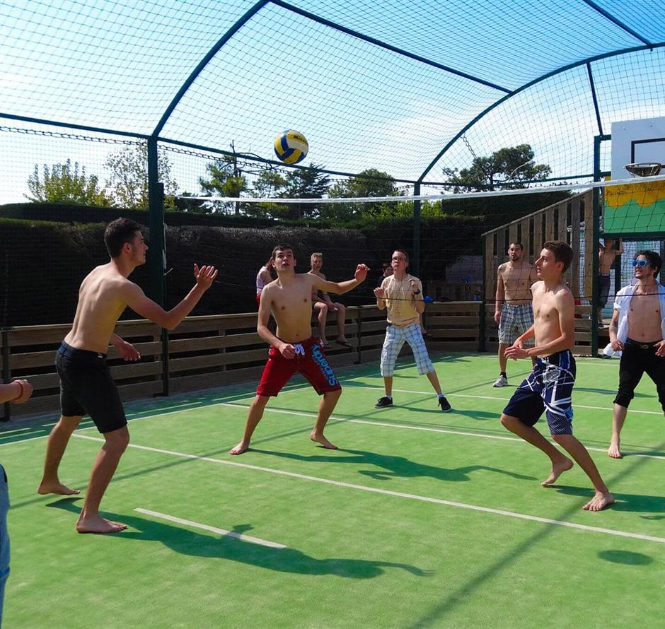 Multisportfeld - Camping pomme de pin