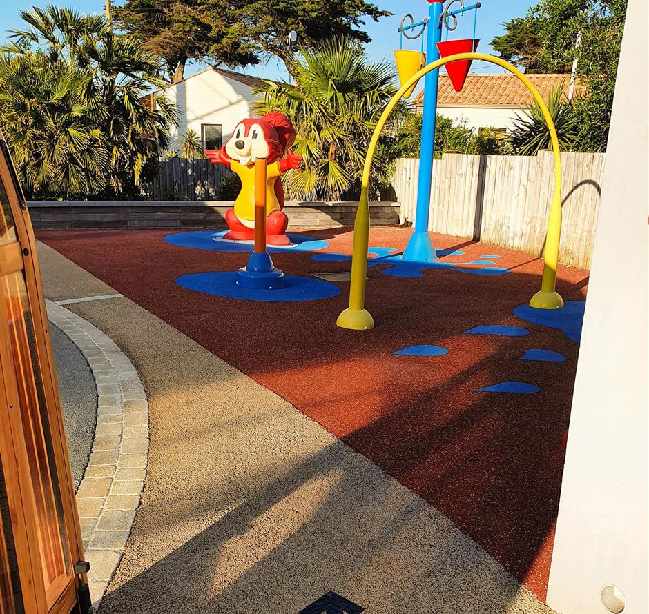 Camping pomme de pin