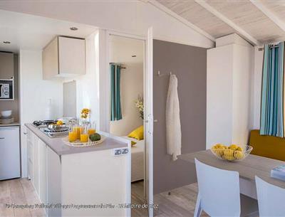 Cottage 5 pers with 2 bd at La Pomme de Pin- beach access in vendée