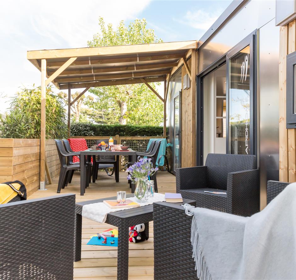 Luxury cottage in Vendée with covered swimming pool - Camping pomme de pin