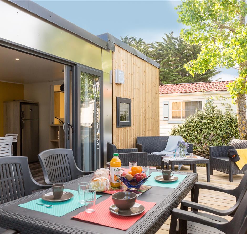Luxury cottage in Vendée with covered swimming pool - Camping pomme de pin