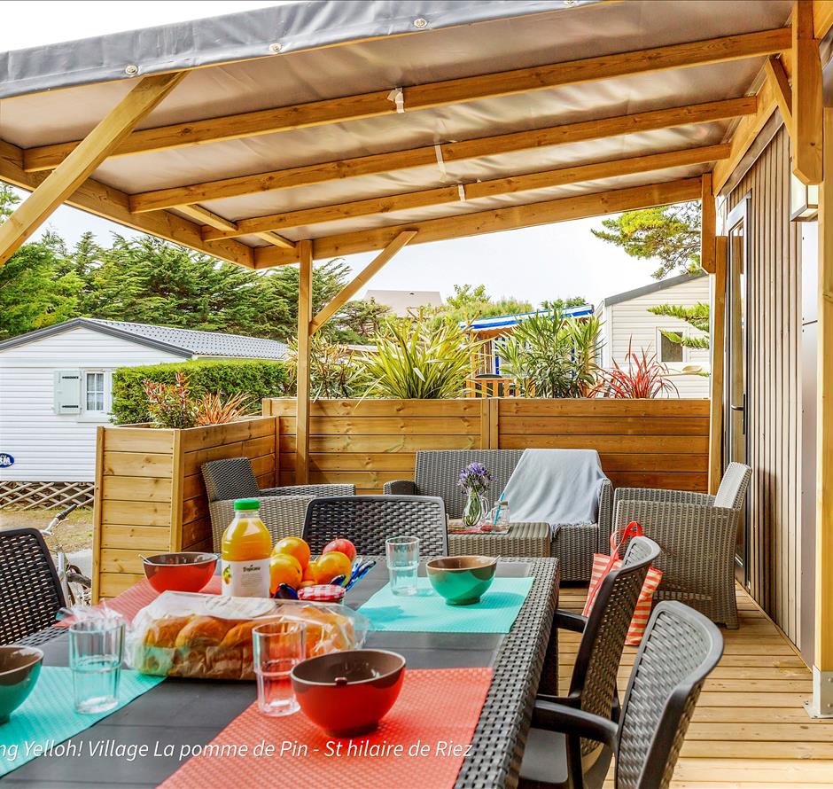 Überdachte Terrasse in Meeresnähe Campingplatz Vendée - Camping pomme de pin