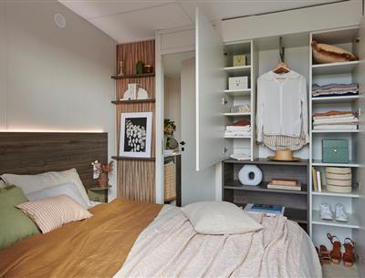 Großes Zimmer  Komfort 5-Sterne-Campingplatz mit Wasserrutschen