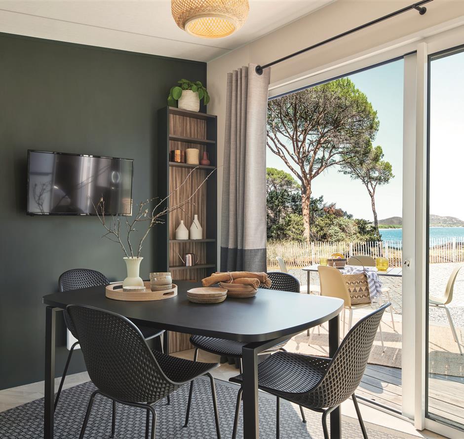 Luxuriöses Ferienhaus für 6 Personen auf einem Campingplatz mit direktem Zugang zum Strand - Camping pomme de pin