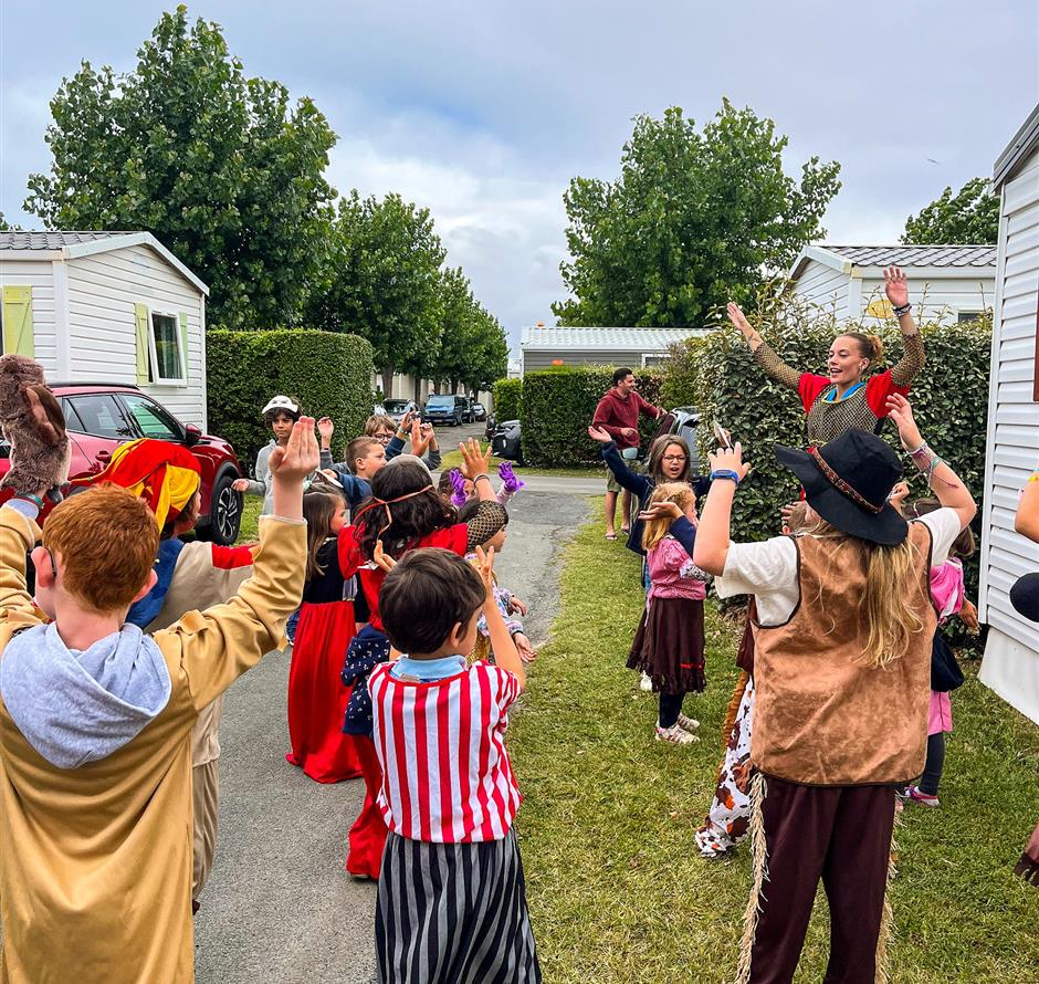 Fest mit dem Kinderclub des Campingplatzes La Pomme de Pin - Camping pomme de pin