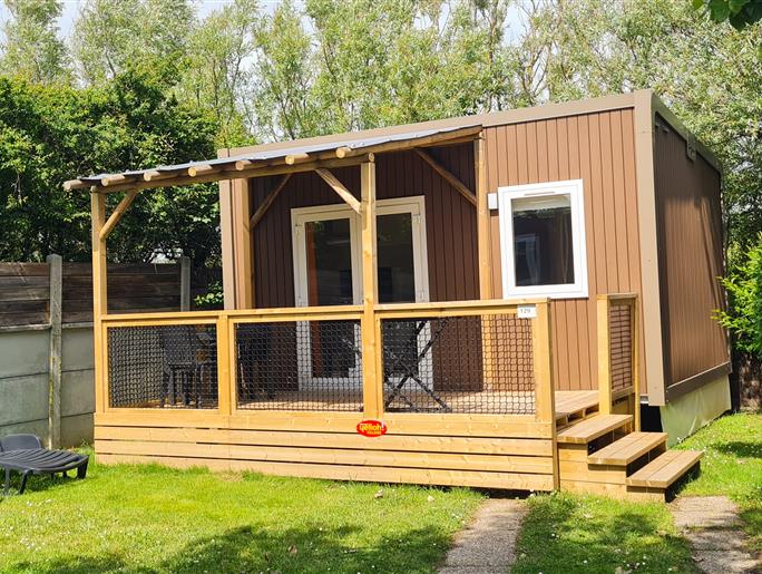 Außenansicht des Cottages für 2 Personen, 1 Schlafzimmer, 4 Blumen, Campingplatz Vendée